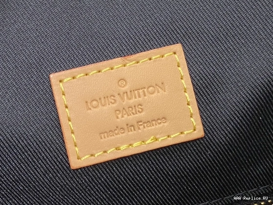 Aaa replica ru CHRISTOPHER LOUIS Backpack-41*48*13CM VUITTON 0822